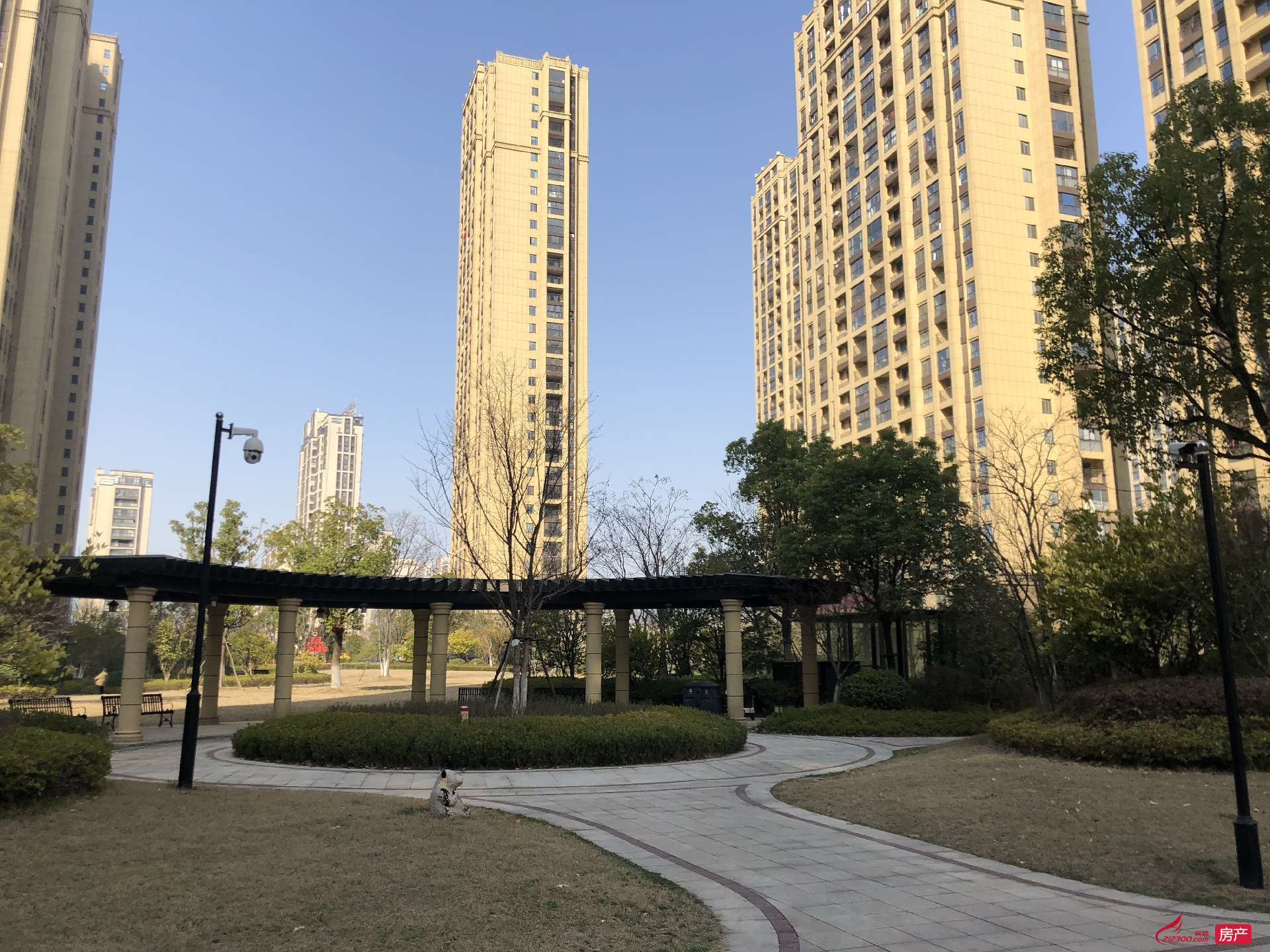 拼手速捡漏 华南双学区房 华都 幸福里 全新毛坯三房两卫 看中可谈